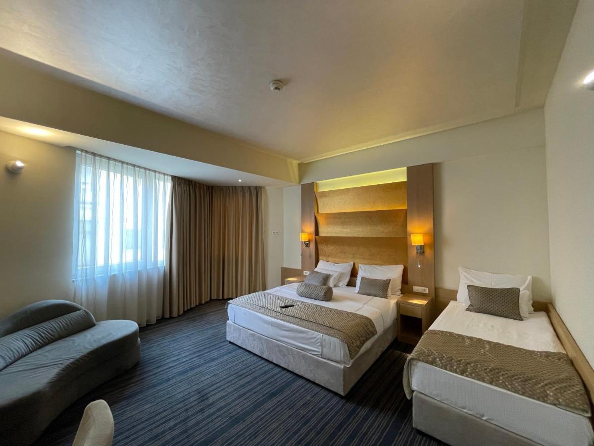 สปา โฮเต็ล เทอร์เม Hotel อิลิดชา ภายนอก รูปภาพ