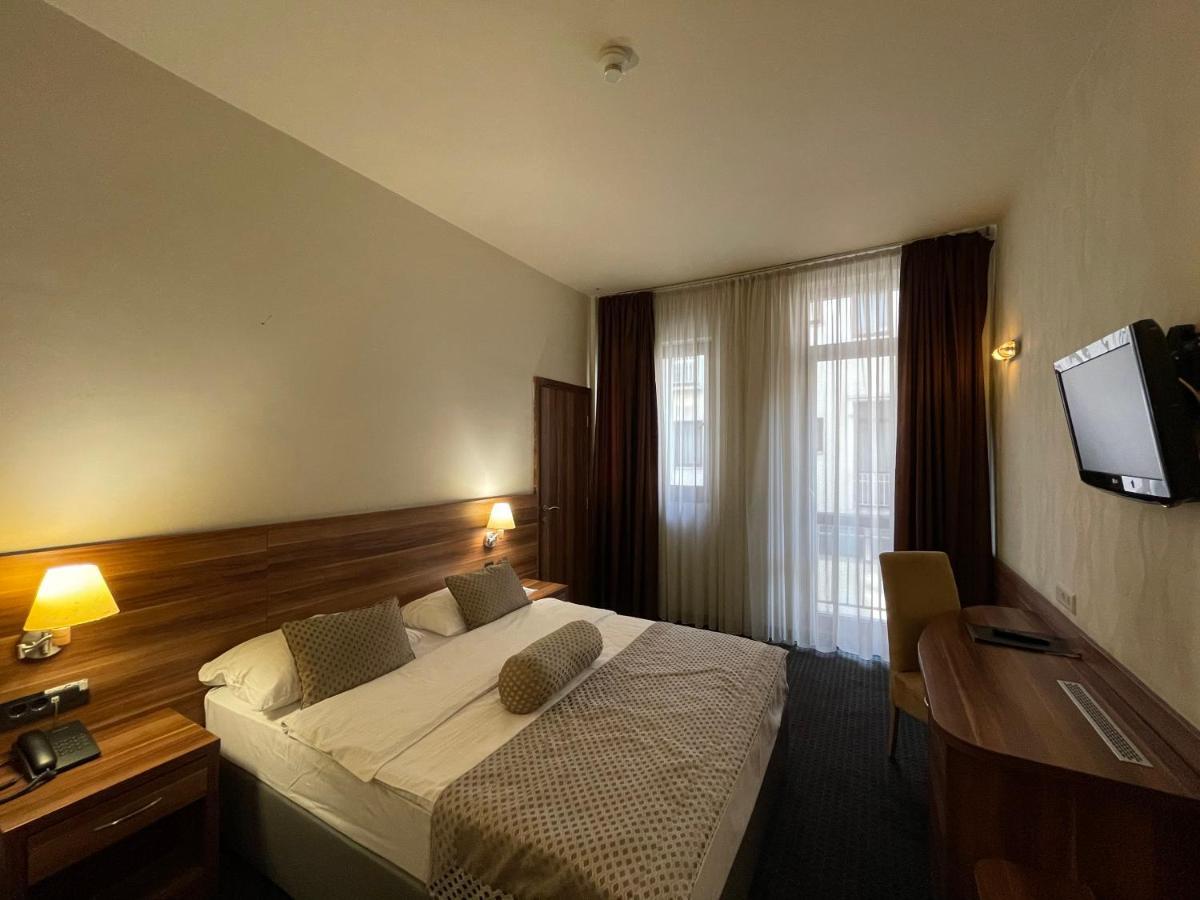 สปา โฮเต็ล เทอร์เม Hotel อิลิดชา ภายนอก รูปภาพ