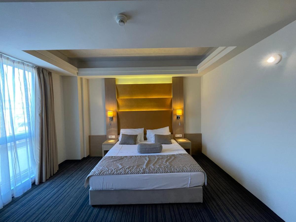 สปา โฮเต็ล เทอร์เม Hotel อิลิดชา ภายนอก รูปภาพ