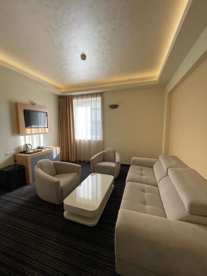 สปา โฮเต็ล เทอร์เม Hotel อิลิดชา ภายนอก รูปภาพ