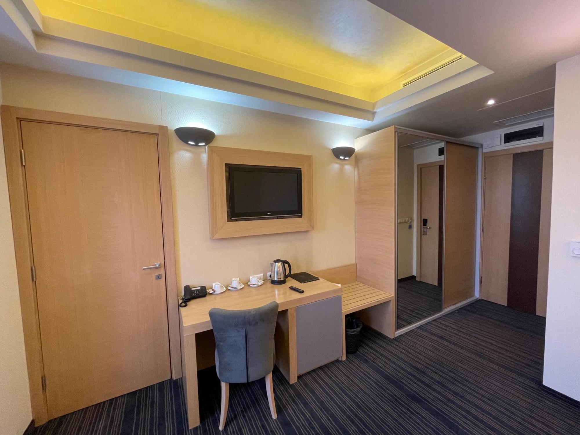 สปา โฮเต็ล เทอร์เม Hotel อิลิดชา ภายนอก รูปภาพ