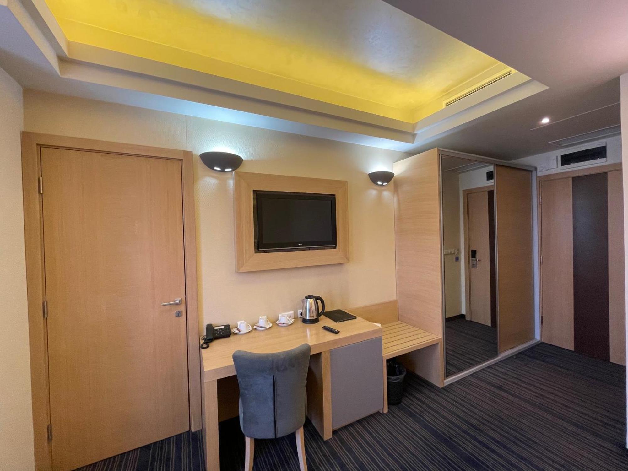 สปา โฮเต็ล เทอร์เม Hotel อิลิดชา ภายนอก รูปภาพ