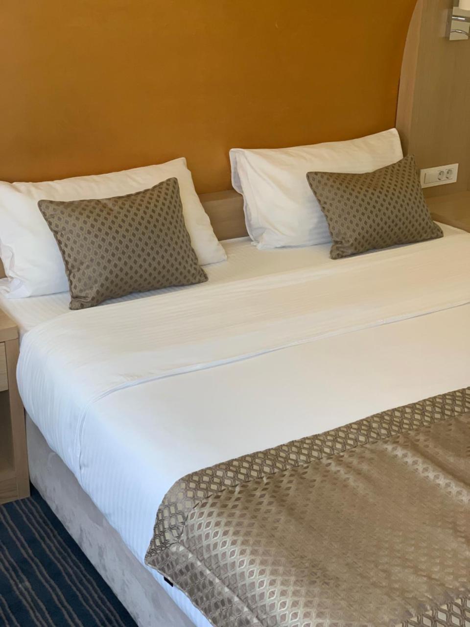 สปา โฮเต็ล เทอร์เม Hotel อิลิดชา ภายนอก รูปภาพ